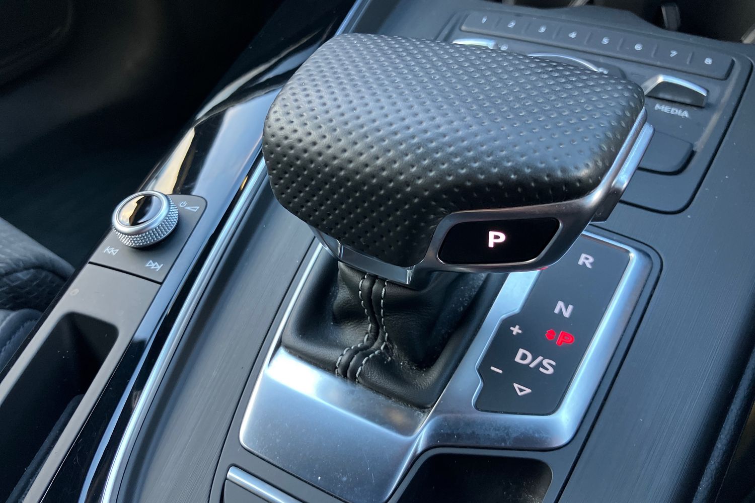 Used Audi A4 2017 for sale - 76411596: Photo 15