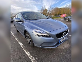 Volvo - V40