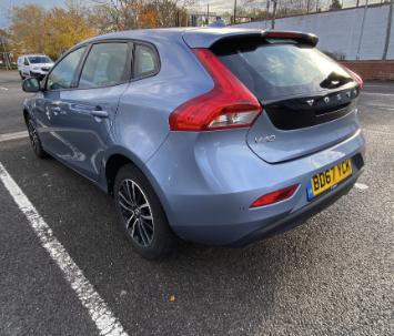 Used Volvo V40 2018 for sale - 76581790: Photo 2