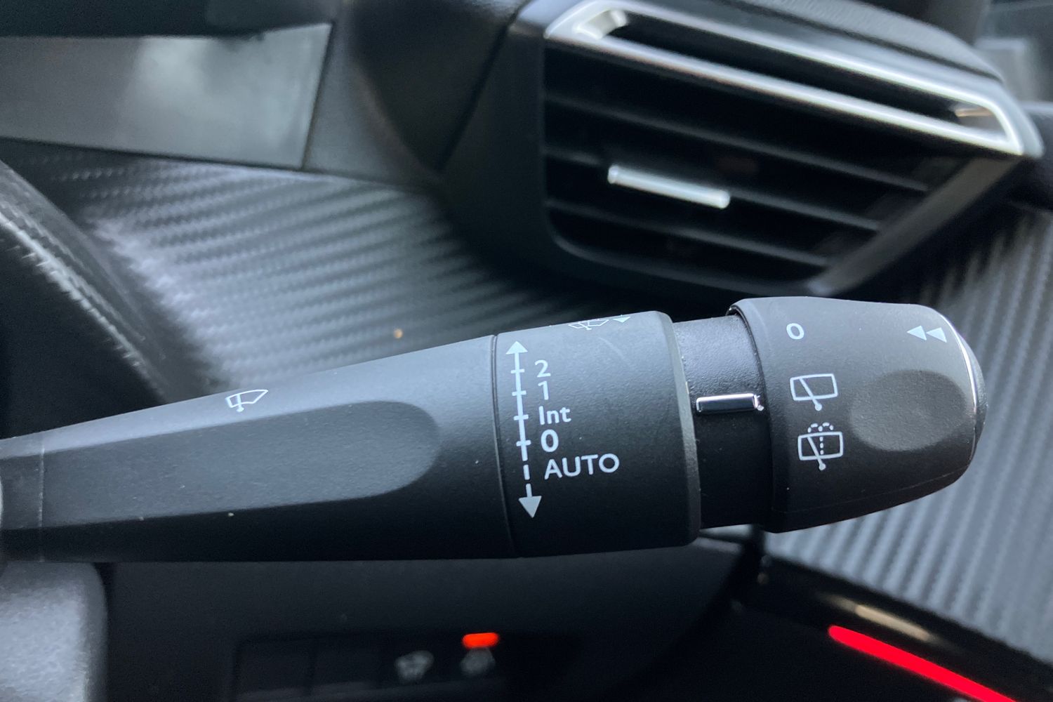 Used Peugeot 2008 2020 for sale - 76416769: Photo 19