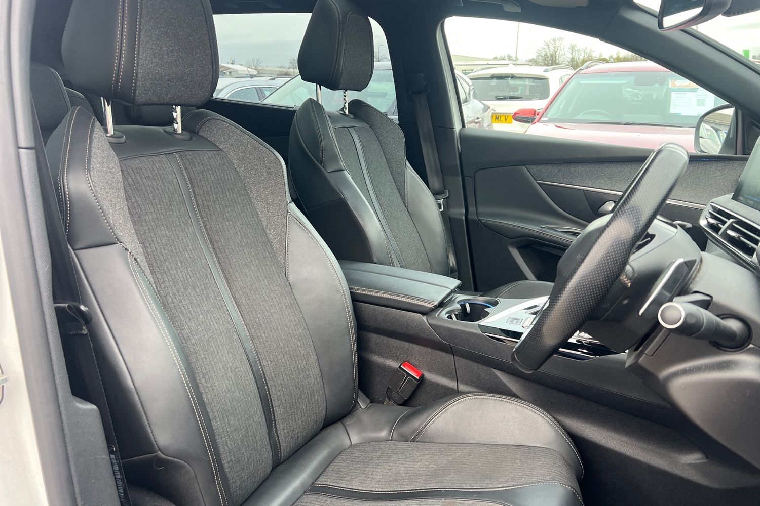 Used Peugeot 5008 2018 for sale - 76844651: Photo 18