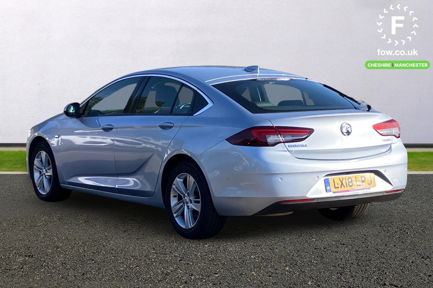 Used Vauxhall Insignia 2018 for sale - 77919399: Photo 2