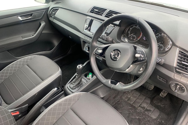 Used Skoda Fabia 2021 for sale - 76320354: Photo 3