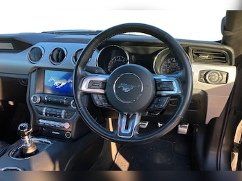 Used Ford Mustang 2018 for sale - 76027194: Photo 3