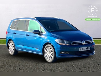 Used Volkswagen Touran 2017 for sale - 76057506: Photo