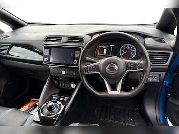 Used Nissan Leaf 2021 for sale - 76705567: Photo