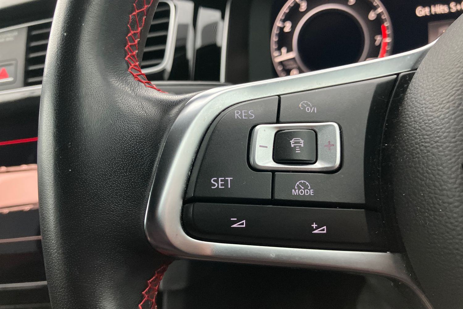 Used Volkswagen Golf 2018 for sale - 76535154: Photo 13