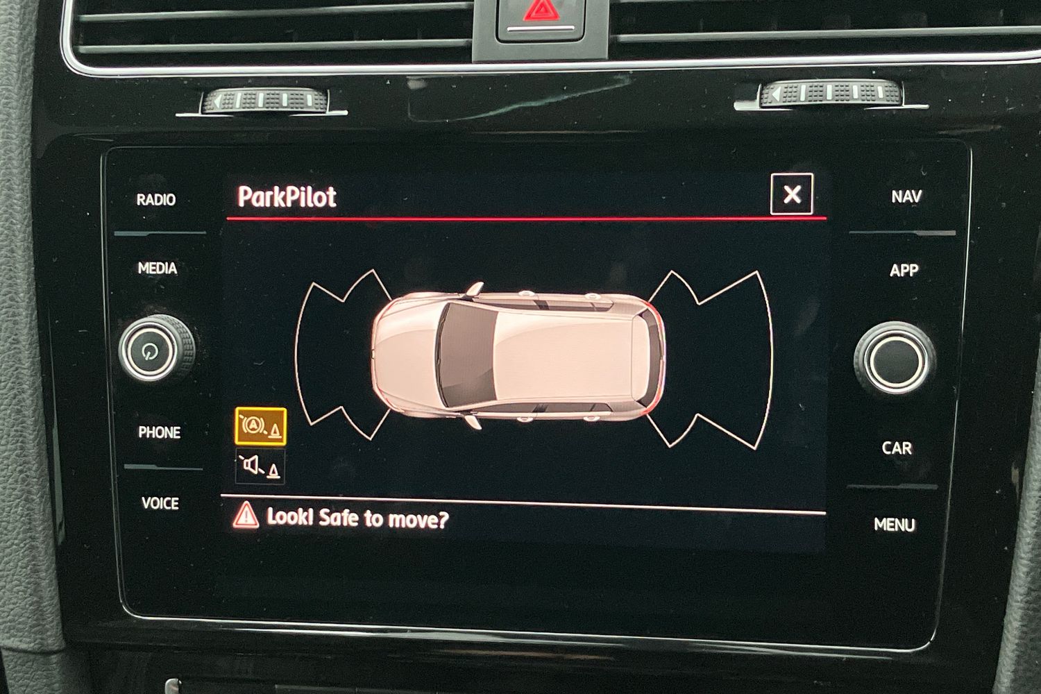 Used Volkswagen Golf 2018 for sale - 76535154: Photo 8