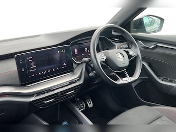 Used Skoda Octavia 2023 for sale - 78794349: Photo