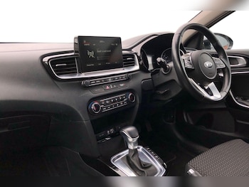 Used Kia Ceed 2019 for sale - 79124195: Photo