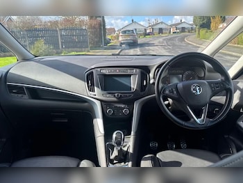 Used Vauxhall Zafira 2018 for sale - 77973449: Photo