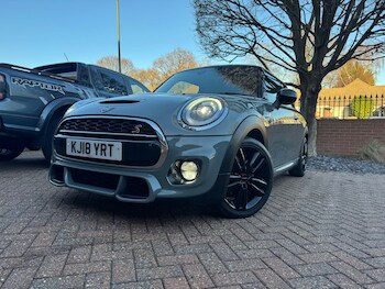 Used MINI Hatch 2018 for sale - 77700723: Photo