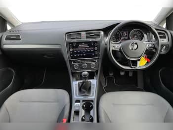 Used Volkswagen Golf 2019 for sale - 79547221: Photo