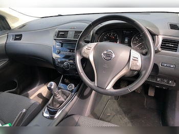 Used Nissan Pulsar 2017 for sale - 78552179: Photo