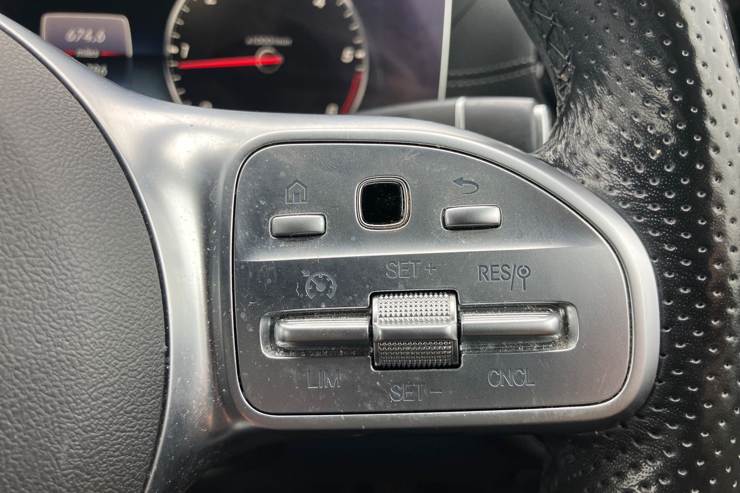 Used Mercedes-Benz E Class 2020 for sale - 76036911: Photo 12