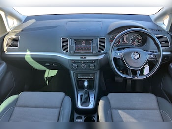 Used Volkswagen Sharan 2018 for sale - 76884262: Photo