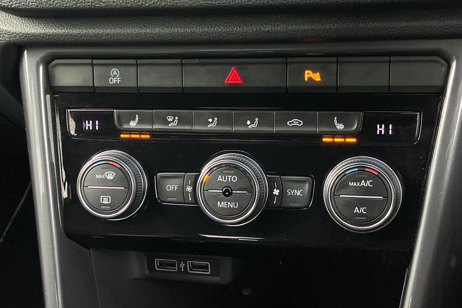 Used Volkswagen T-Roc 2020 for sale - 77879224: Photo 12