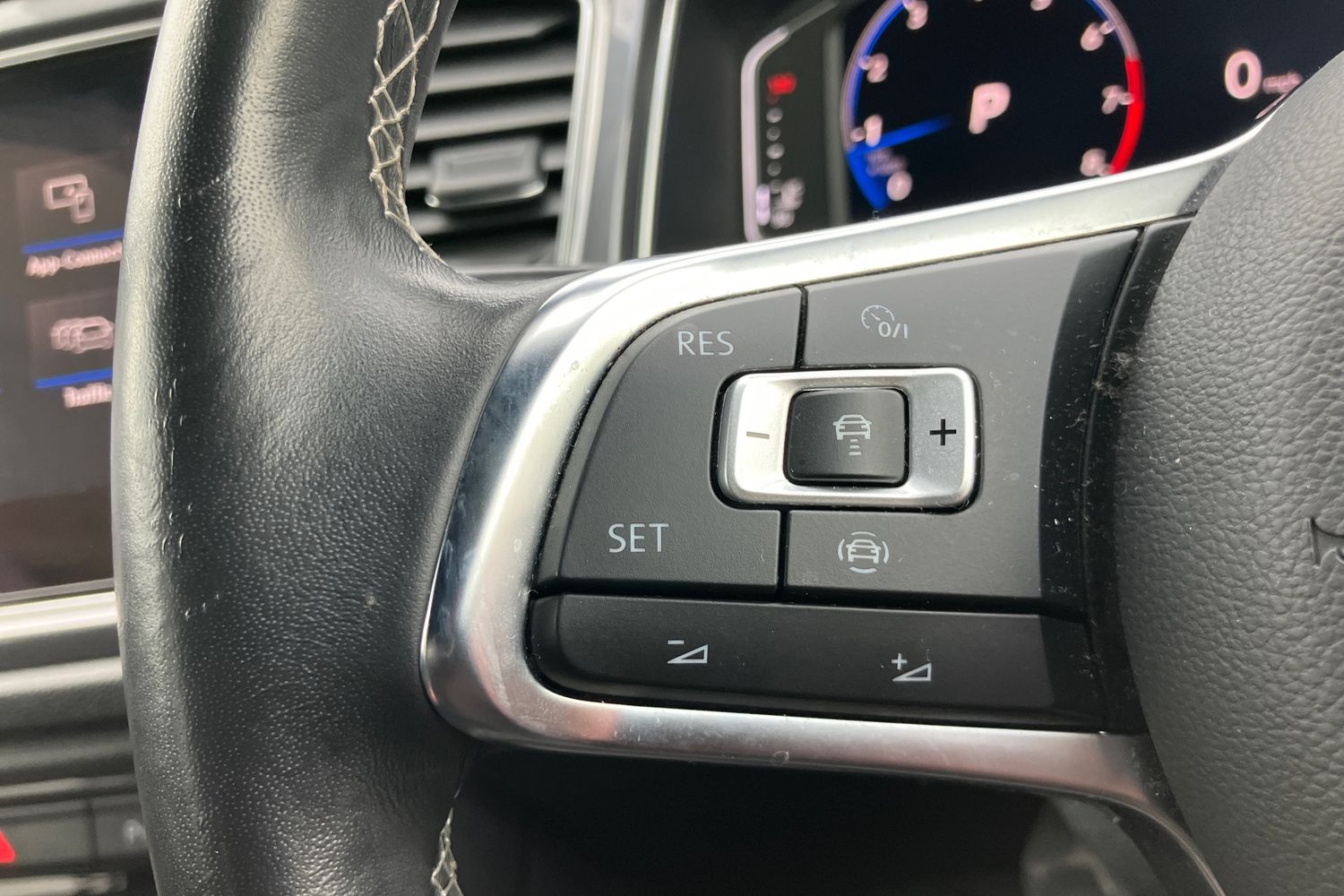 Used Volkswagen T-Roc 2020 for sale - 77879224: Photo 15