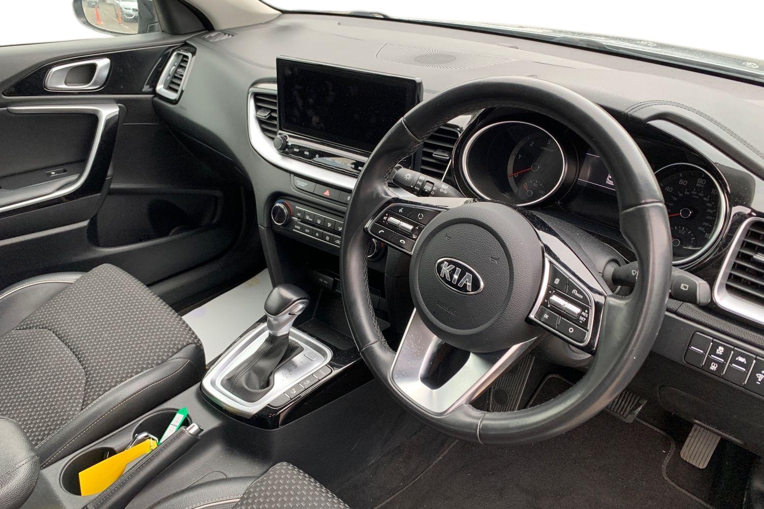 Used Kia Ceed 2020 for sale - 77862792: Photo 3