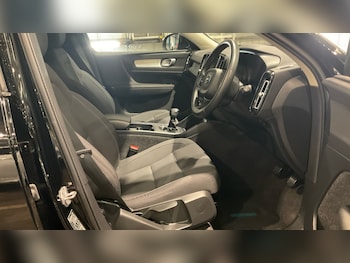 Used Volvo XC40 2021 for sale - 76292489: Photo