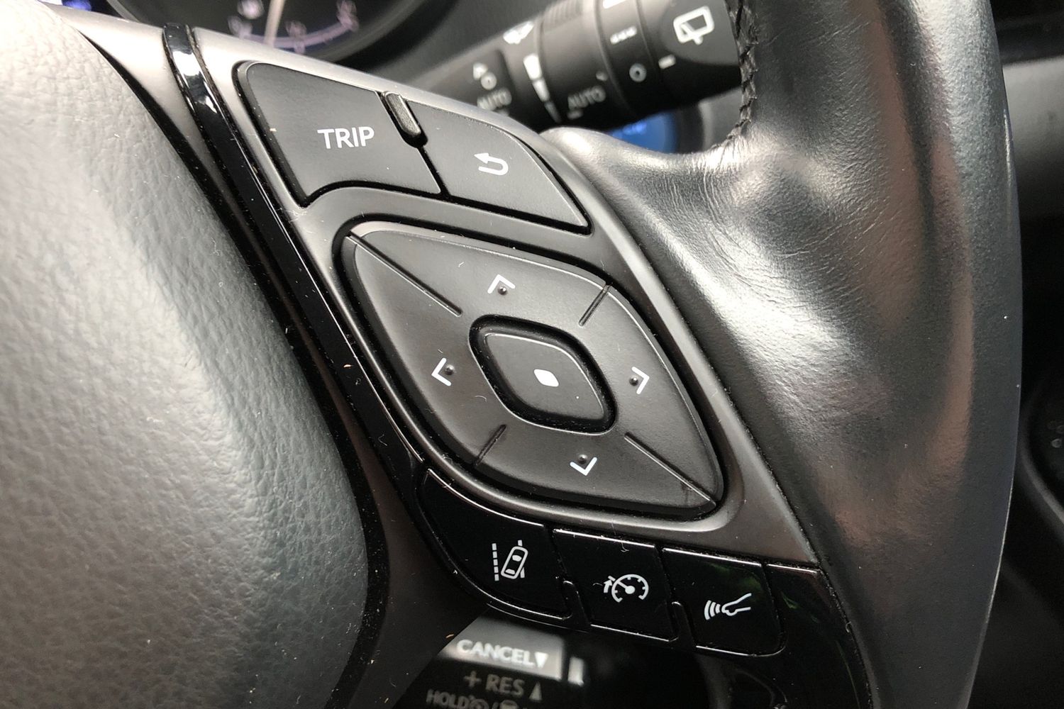 Used Toyota C-HR 2018 for sale - 77515085: Photo 7