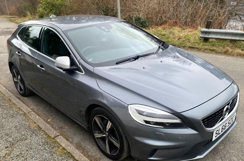 Used Volvo V40 2016 for sale - 77571024: Photo 1