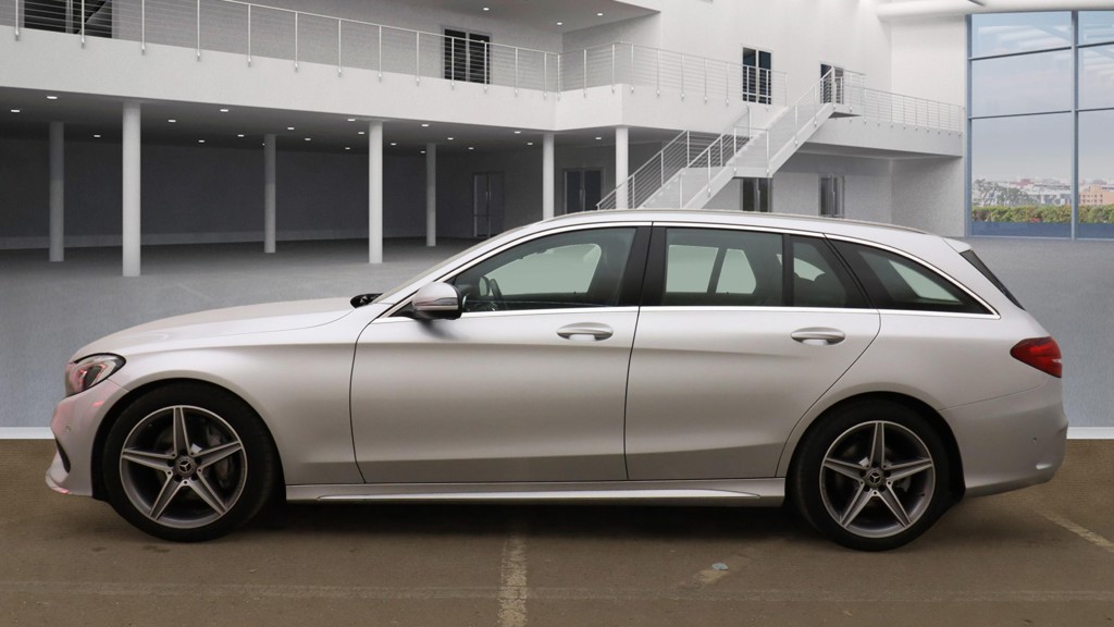Used Mercedes-Benz C Class 2018 for sale - 76732482: Photo 6