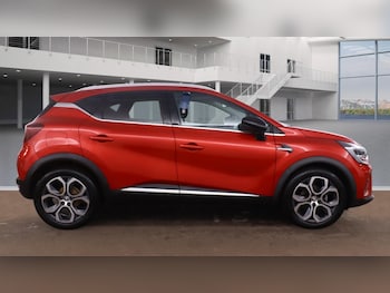 Used Renault Captur 2024 for sale - 76610947: Photo