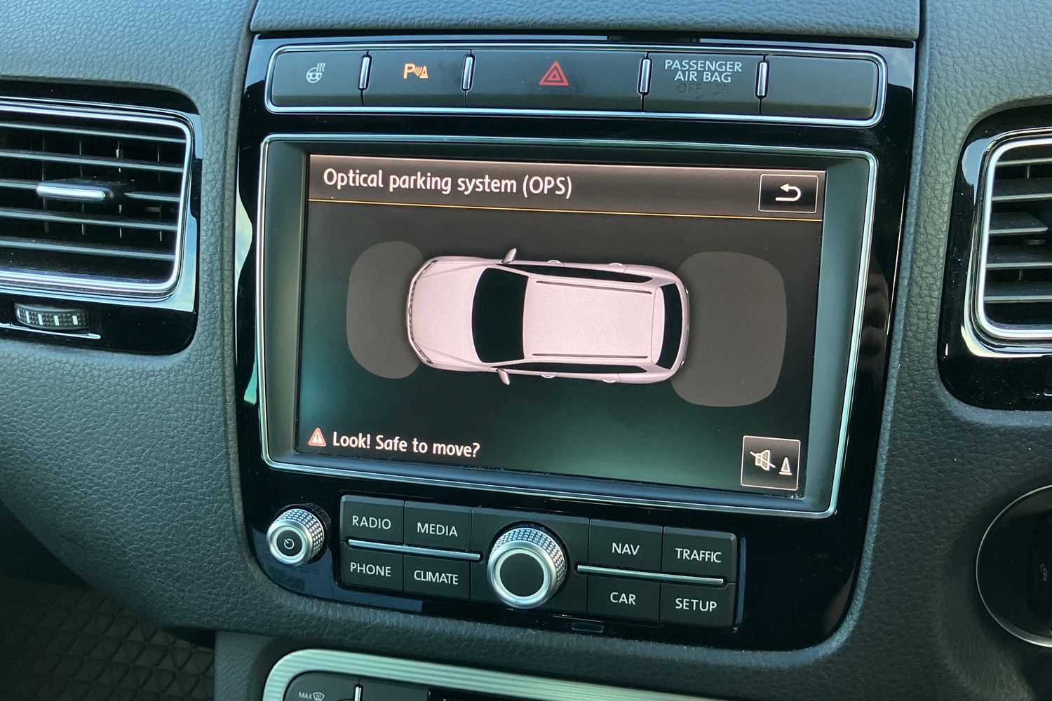 Used Volkswagen Touareg 2017 for sale - 76569476: Photo 13