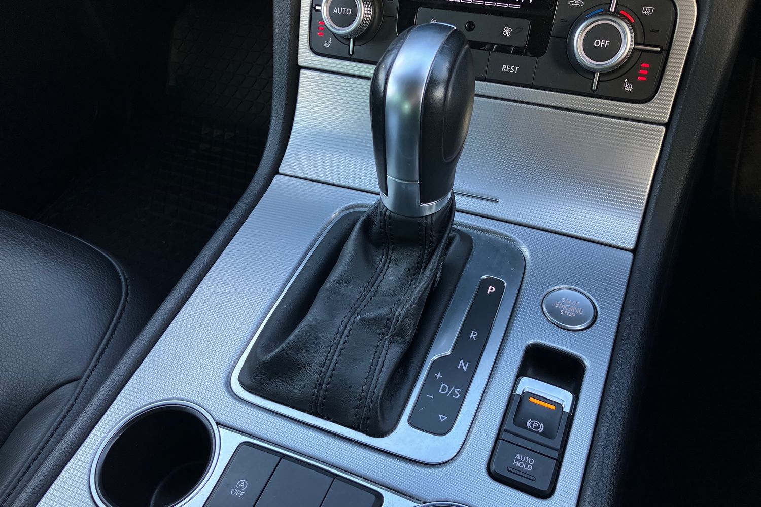 Used Volkswagen Touareg 2017 for sale - 76569476: Photo 15