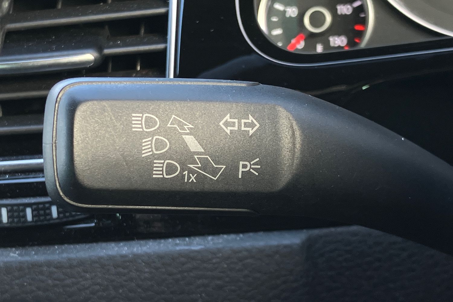 Used Volkswagen Touareg 2017 for sale - 76569476: Photo 19