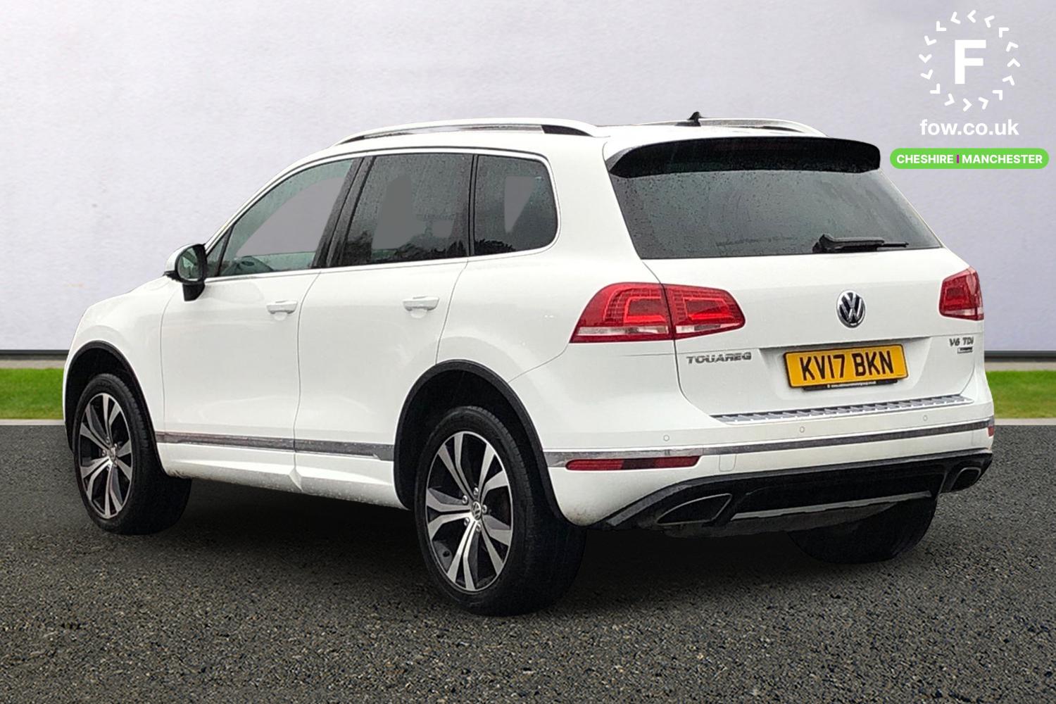Used Volkswagen Touareg 2017 for sale - 76569476: Photo 2