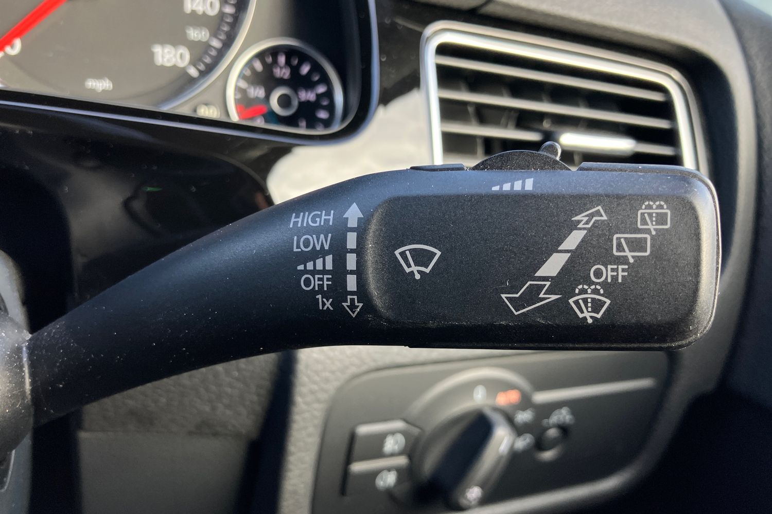 Used Volkswagen Touareg 2017 for sale - 76569476: Photo 21