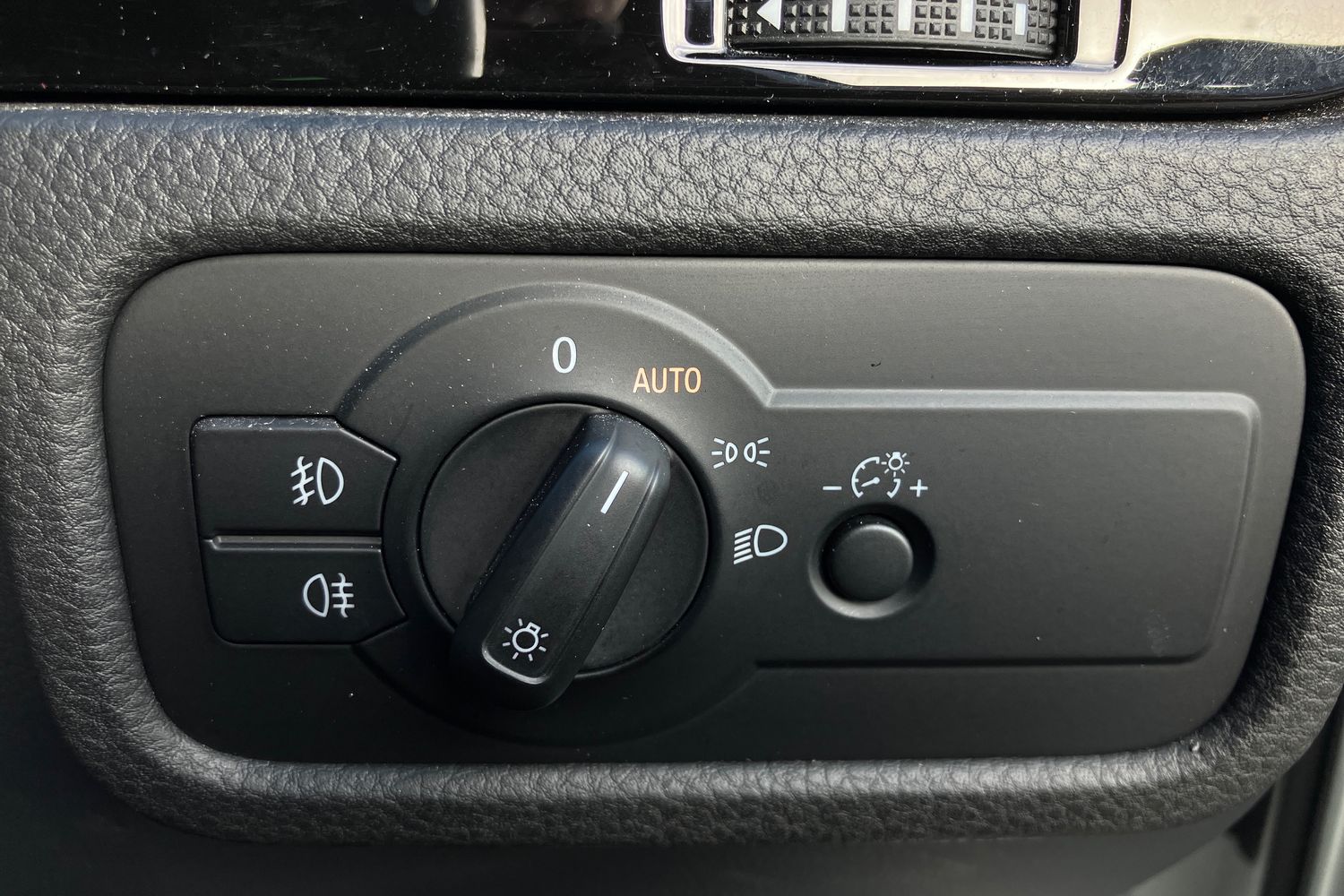 Used Volkswagen Touareg 2017 for sale - 76569476: Photo 23