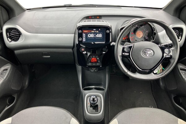 Used Toyota AYGO 2021 for sale - 76027229: Photo 3