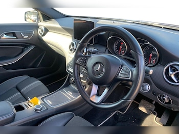 Used Mercedes-Benz A-Class 2018 for sale - 78305280: Photo