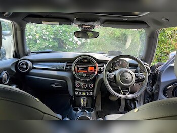 Used MINI Hatch 2020 for sale - 78939663: Photo