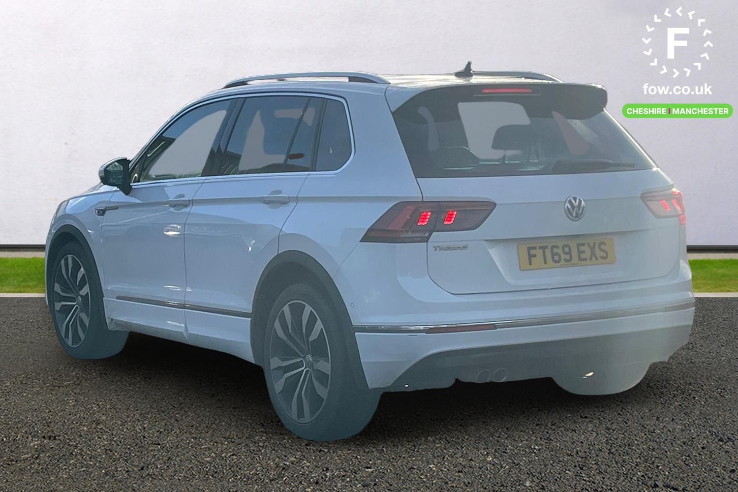 Used Volkswagen Tiguan 2020 for sale - 76610952: Photo 2