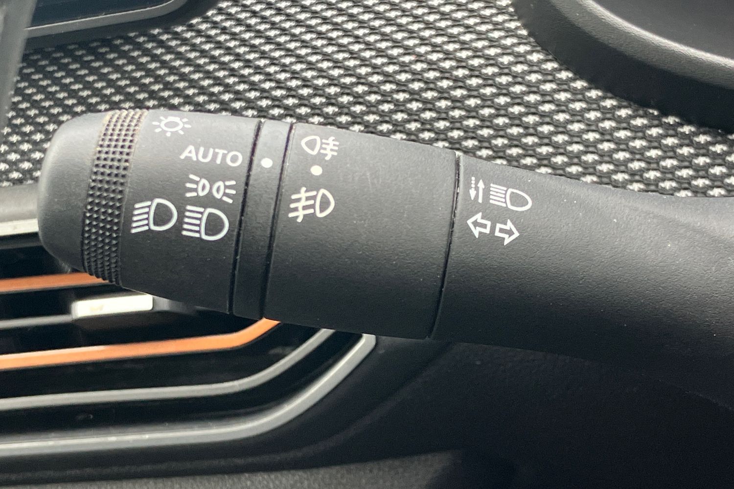 Used Dacia Sandero Stepway 2023 for sale - 75850730: Photo 14