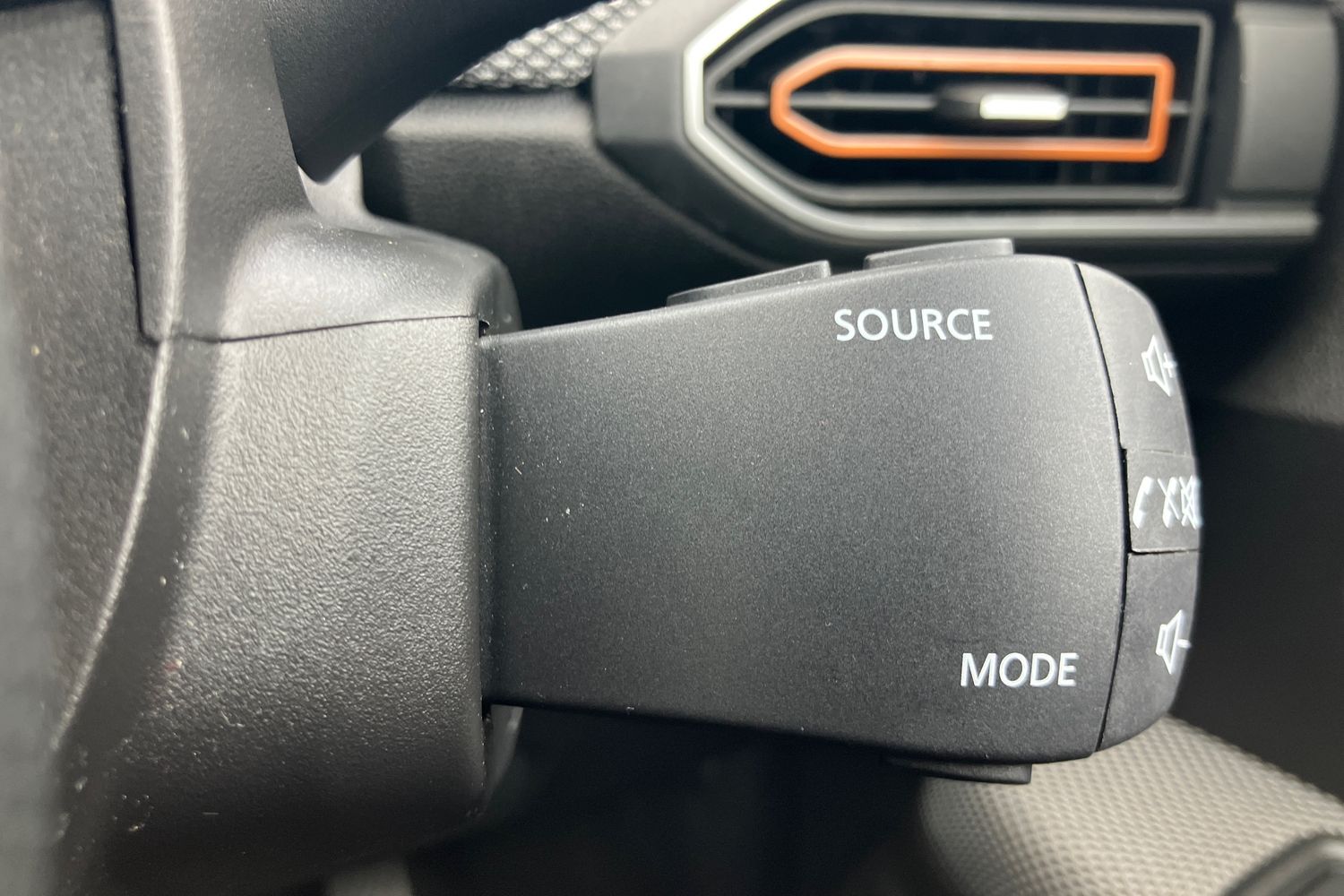 Used Dacia Sandero Stepway 2023 for sale - 75850730: Photo 16