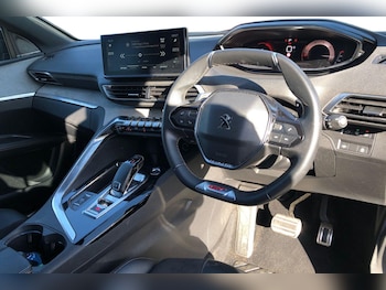 Used Peugeot 3008 2021 for sale - 76272503: Photo 3