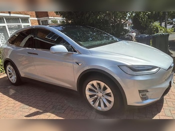 Used Tesla Model X 2018 for sale - 79289928: Photo