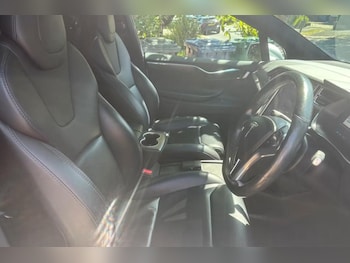 Used Tesla Model X 2018 for sale - 79289928: Photo
