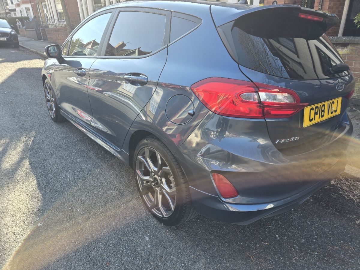 Used Ford Fiesta 2018 for sale - 77951891: Photo 2