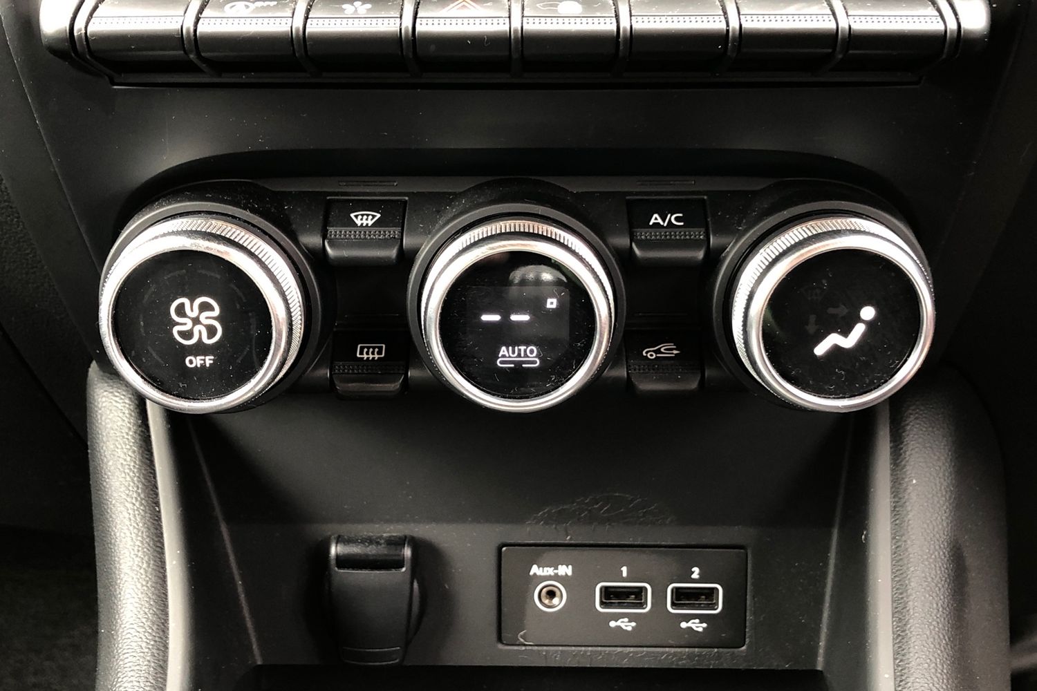 Used Renault Captur 2020 for sale - 76249540: Photo 11