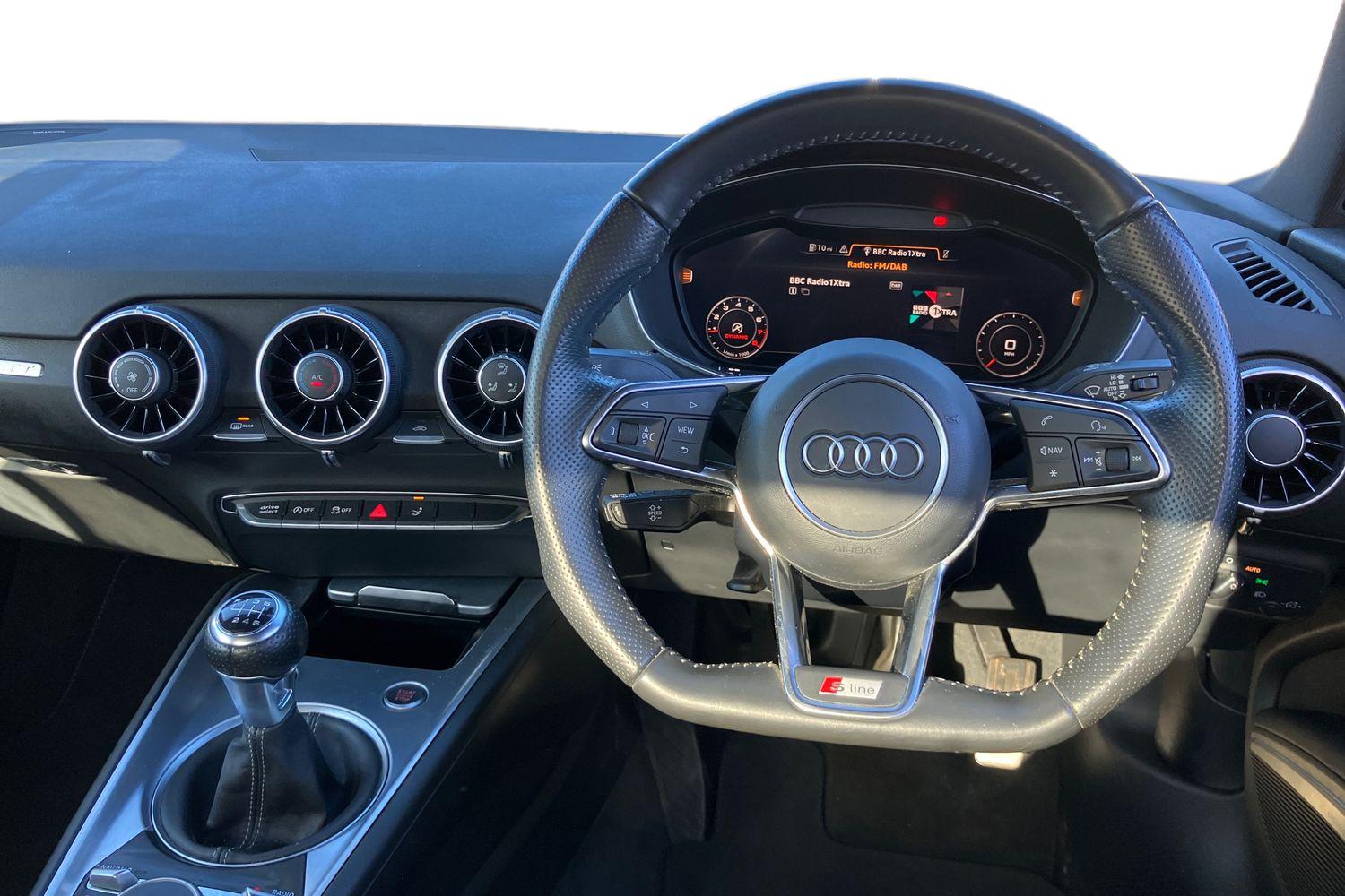 Used Audi TT 2017 for sale - 77527640: Photo 5