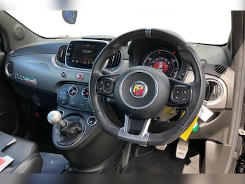 Used Abarth 595 2019 for sale - 78554559: Photo