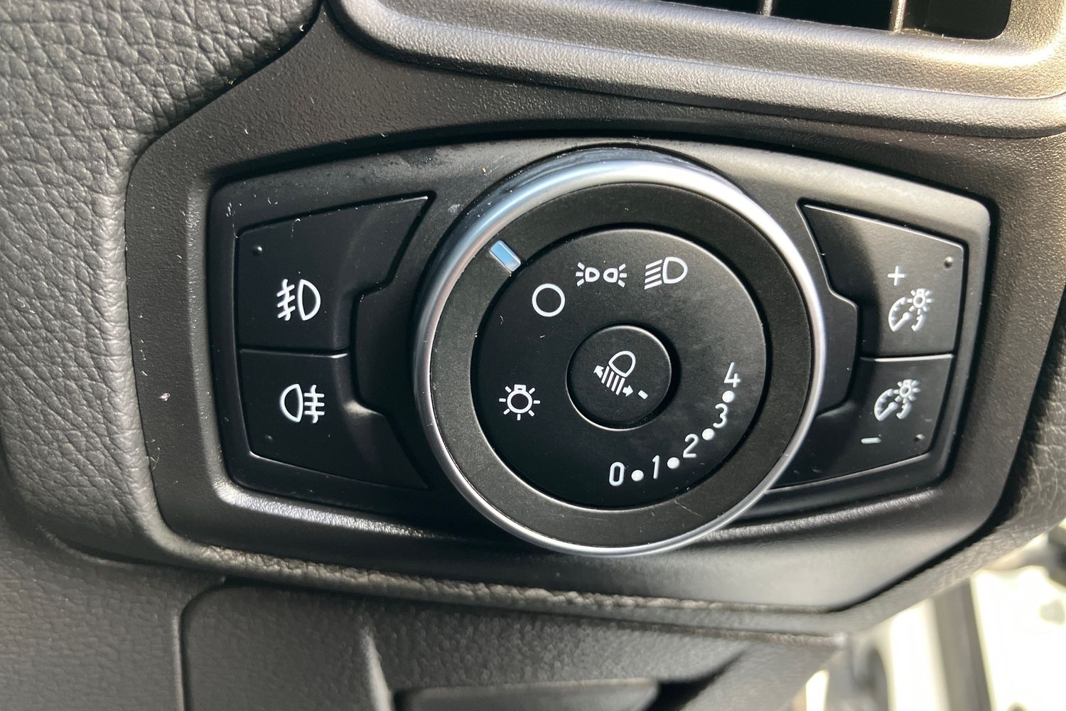 Used Ford Focus 2016 for sale - 76884173: Photo 18