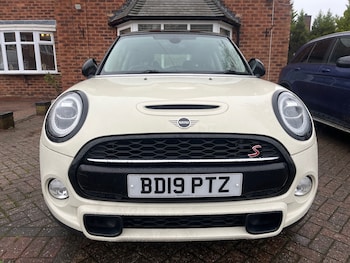 Used MINI Hatch 2019 for sale - 77458973: Photo