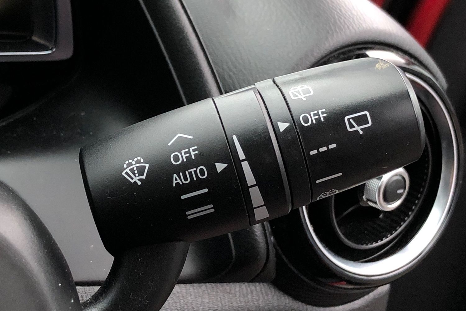 Used Mazda CX-3 2018 for sale - 77515001: Photo 9